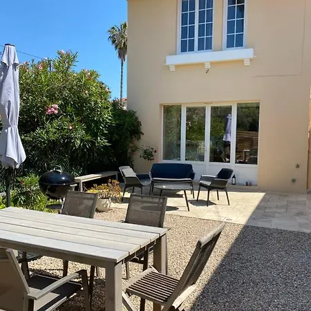 Vakantiehuis Duplex House Walk To Town