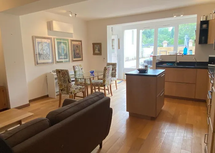 Duplex House Walk To Town Antibes